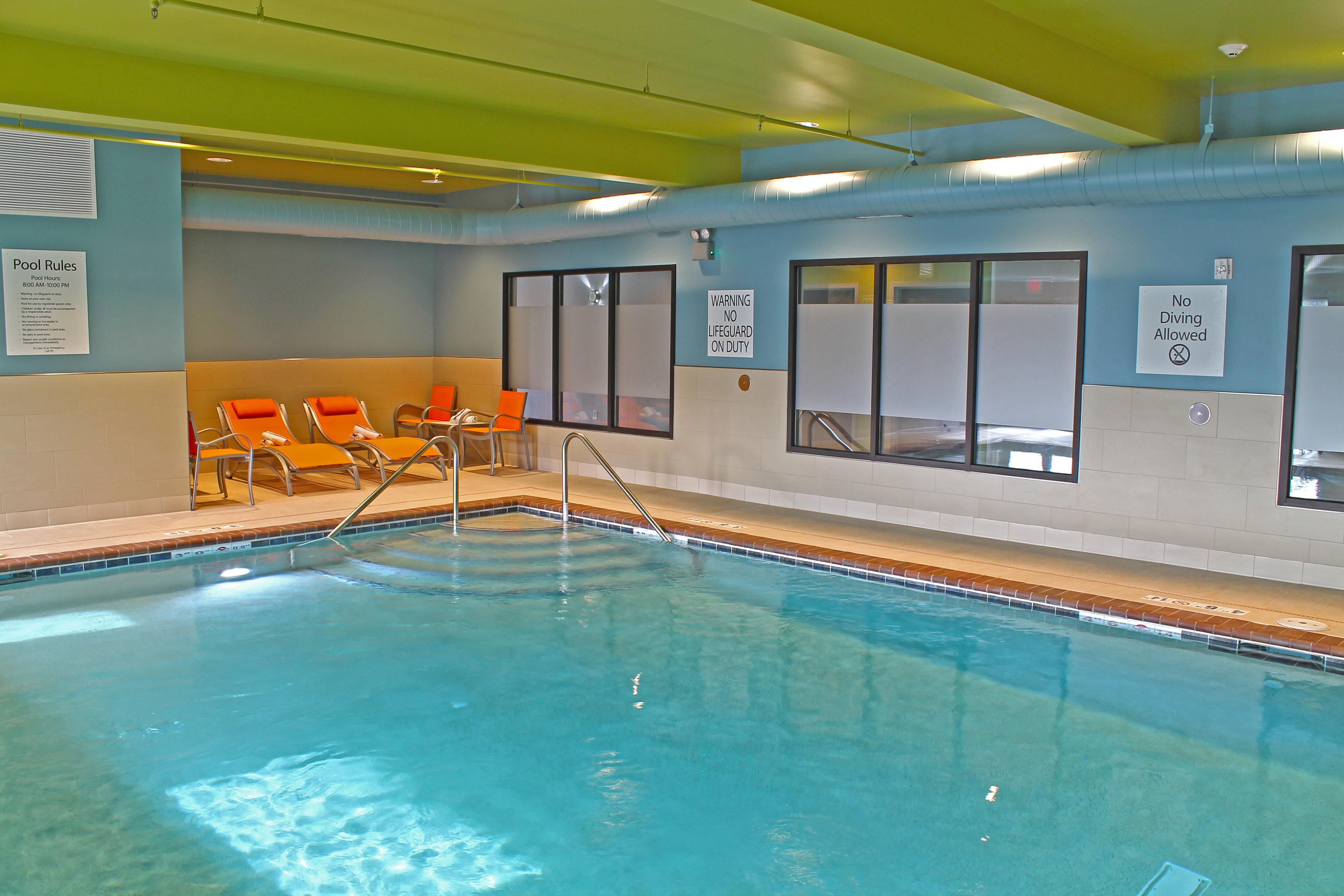 Holiday Inn Express & Suites - St. Louis South - I-55 By Ihg Mehlville Bagian luar foto