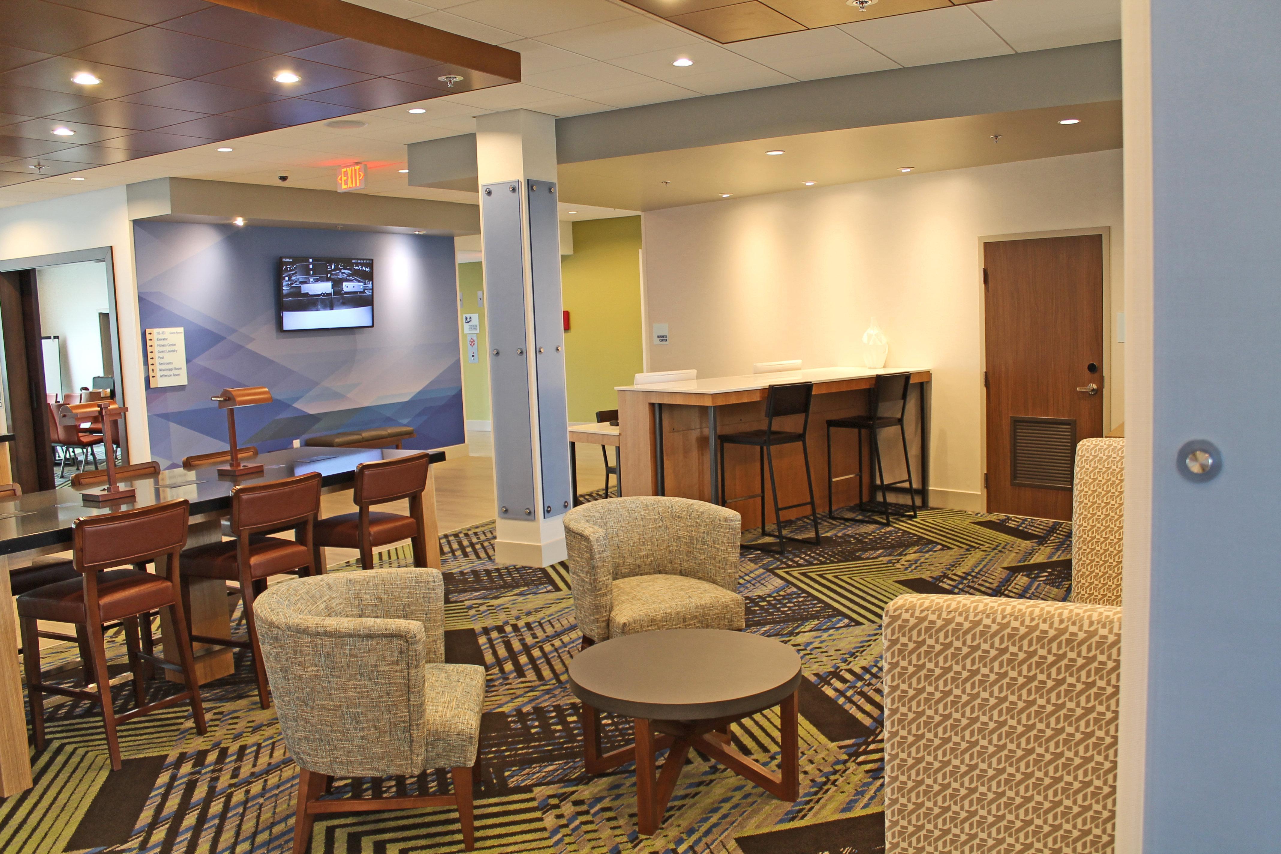 Holiday Inn Express & Suites - St. Louis South - I-55 By Ihg Mehlville Bagian luar foto