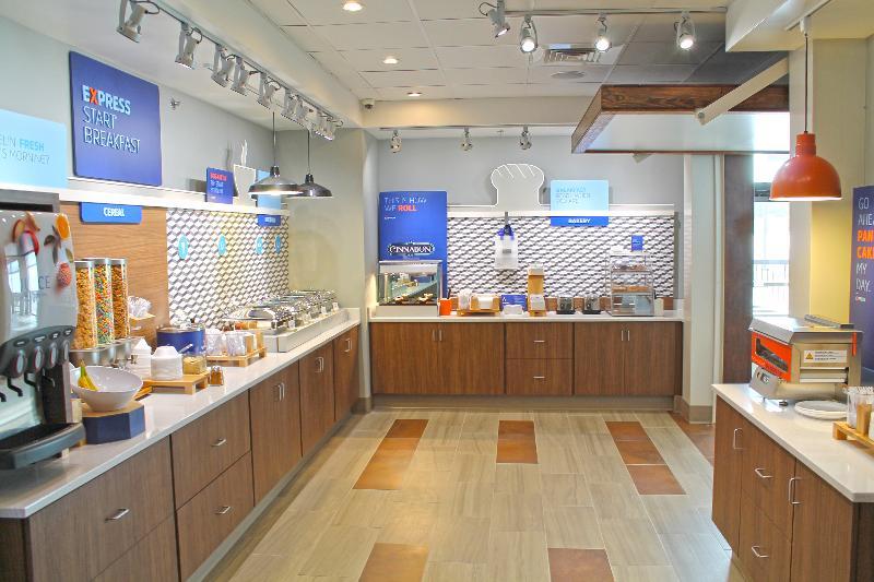 Holiday Inn Express & Suites - St. Louis South - I-55 By Ihg Mehlville Bagian luar foto